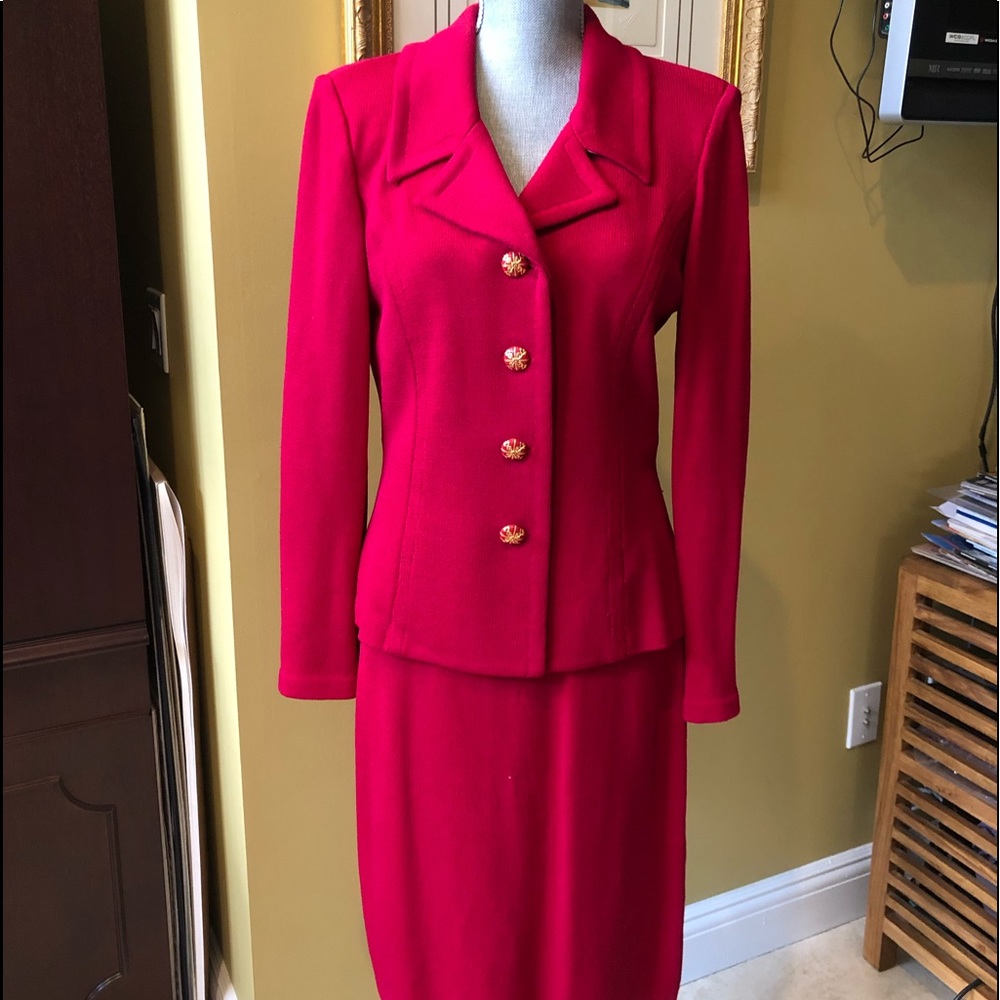 St John 3 P.C. Skirt Suit Cherry Red sz 8/6